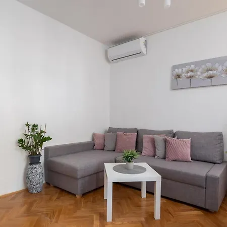 Apartamento Beba *